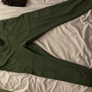 Old Navy Green Leggings for Everyday Comfort